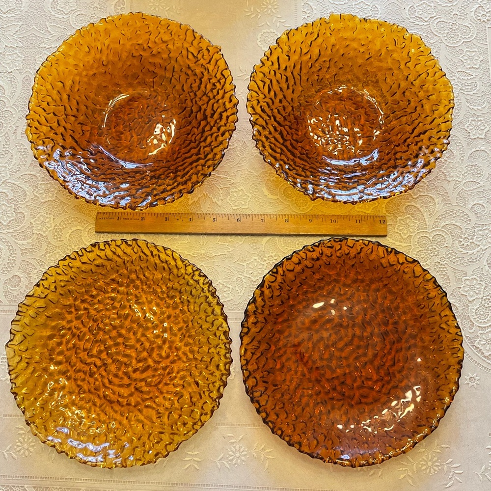Cokin Amber Art Glass Pebbled Texture - (2 lunch plates/2 wide bowls)